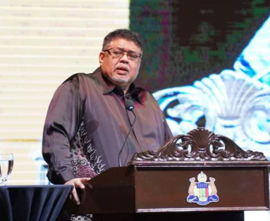 Melaka Chief Minister, Datuk Seri Ab Rauf Yusoh, said the change of portfolios and the addition of new ministries is also believed to be able to drive the Madani Government’s agenda thus guaranteeing the well-being and prosperity of the people. - NSTP file pic