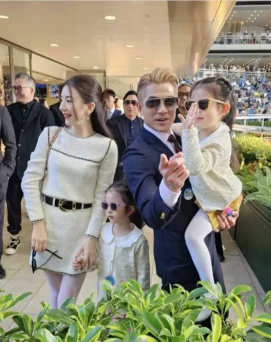 Most people would agree that Moka Fang hit the husband jackpot when she married Aaron Kwok in 2017. - Pic credit Instagram aaronkwokxx