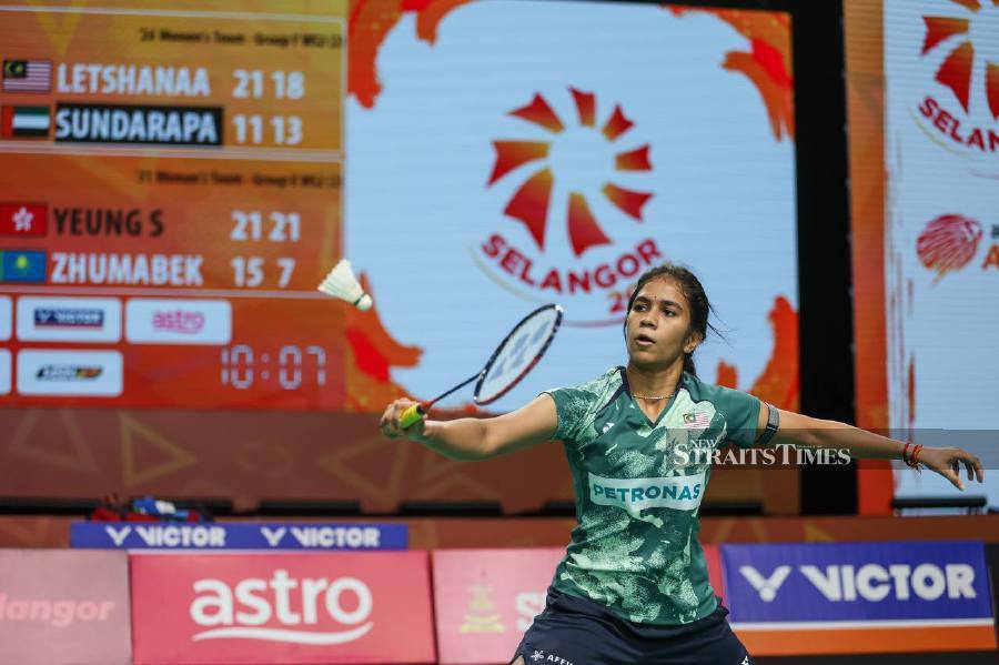 In the first singles match, world No. 57 K. Letshanaa gave a good account of herself but it was not enough to upset world No. 33 Putri Kusuma Wardani, who slogged hard before winning 21-12, 18-21, 21-13.- NSTP/ASWADI ALIAS
