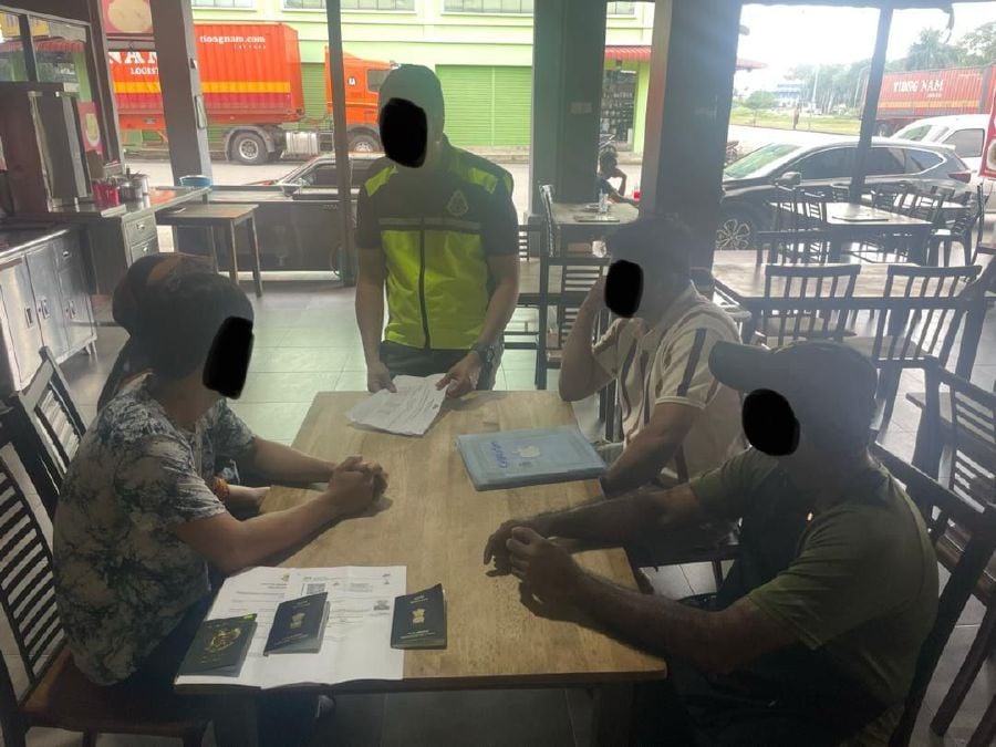A two-day immigration operation against migrants uncovered Bangladeshis allegedly sheltering their compatriots. The operation also found 38 illegal immigrates detained. - Pic courtesy of State Immigration Department.