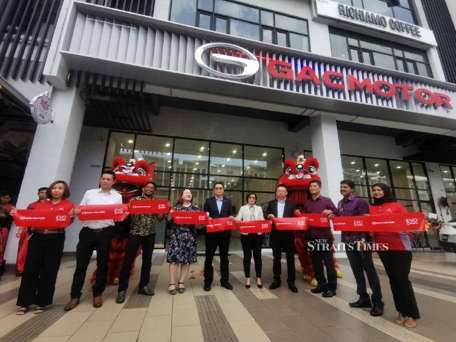 This is the first GAC Motor showroom in the Klang Valley to be managed by a third party dealership. -- NSTP/Nicholas King