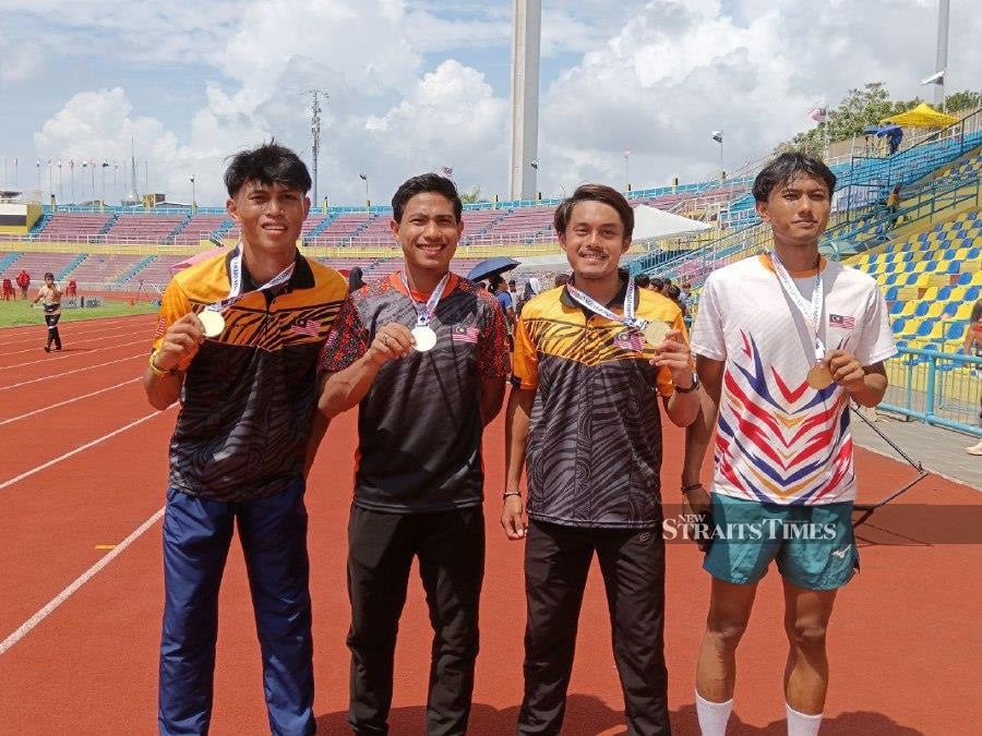 The Malaysian Universities (Masum) team powered to victory in the men’s 4x100m at the Malaysian Open in Kuantan on Sunday. - NSTP/ASROL AWANG