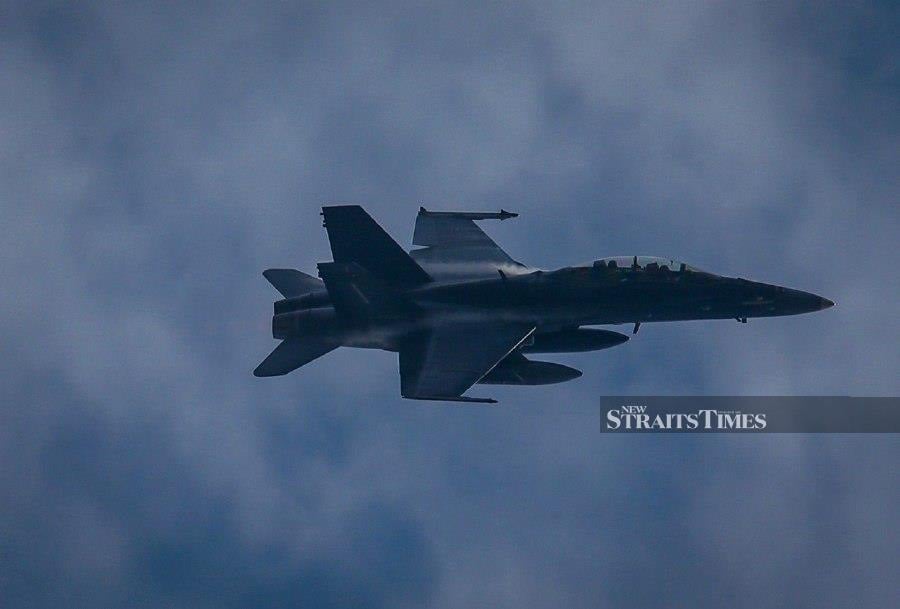 An expert has backed the Royal Malaysian Air Force’s (RMAF) plan to acquire F/A-18 Hornets from its Kuwaiti counterpart, saying the country is in “dire need” of such fighter jets. - NSTP file pic