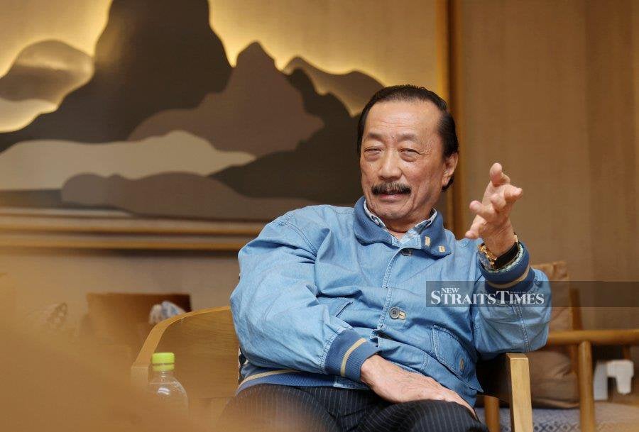 OKINAWA 04 MARCH 2024. Founder and Advisor of Berjaya Corporation Berhad, Tan Sri Vincent Tan spoke to the media when he arrived at Hotel Ansa Okinawa Japan. NSTP/HASRIYASYAH SABUDIN.