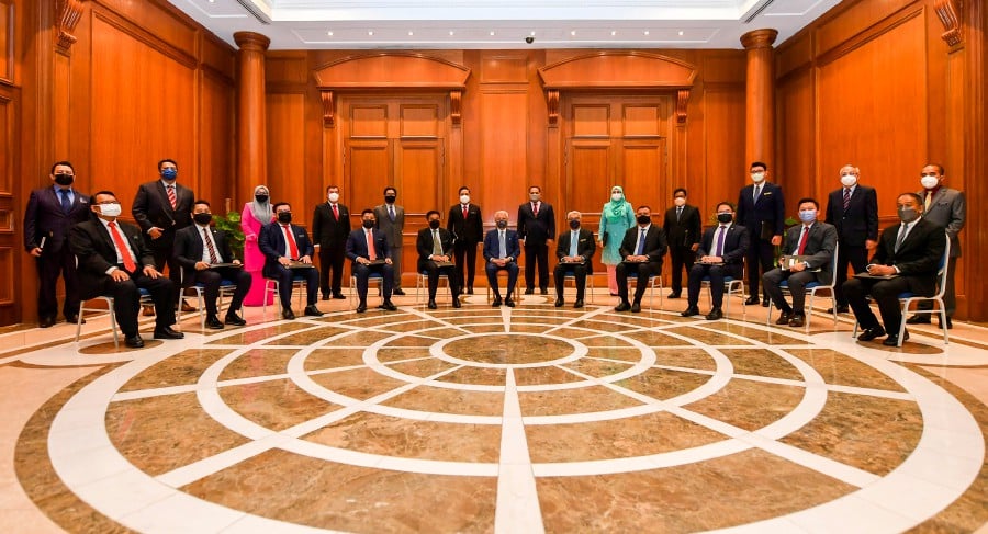 22 political secretaries to Cabinet ministers today took their oath of secrecy before Prime Minister Datuk Seri Ismail Sabri Yaakob. - Bernama pic