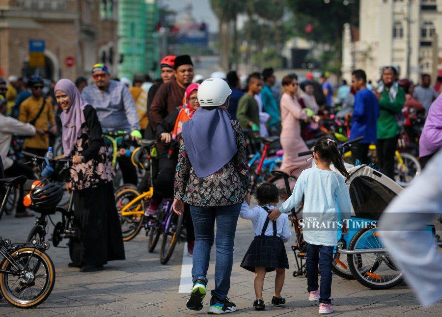 Life expectancy in Malaysia rises by 12 years, ageing population by