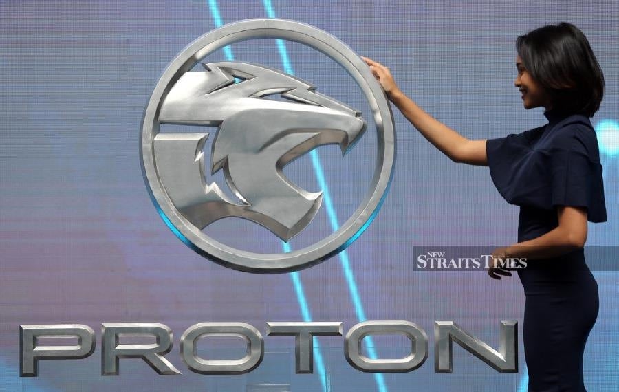 (File pix) The unveiling of Proton’s new logo at Proton Excellence Centre, Subang Jaya. Pix by NSTP/Saddam Yusoff