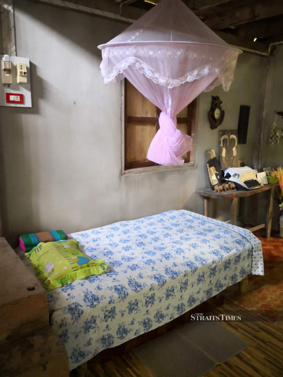  Sleeping downstairs is the best way to experience life with the family running the homestay.