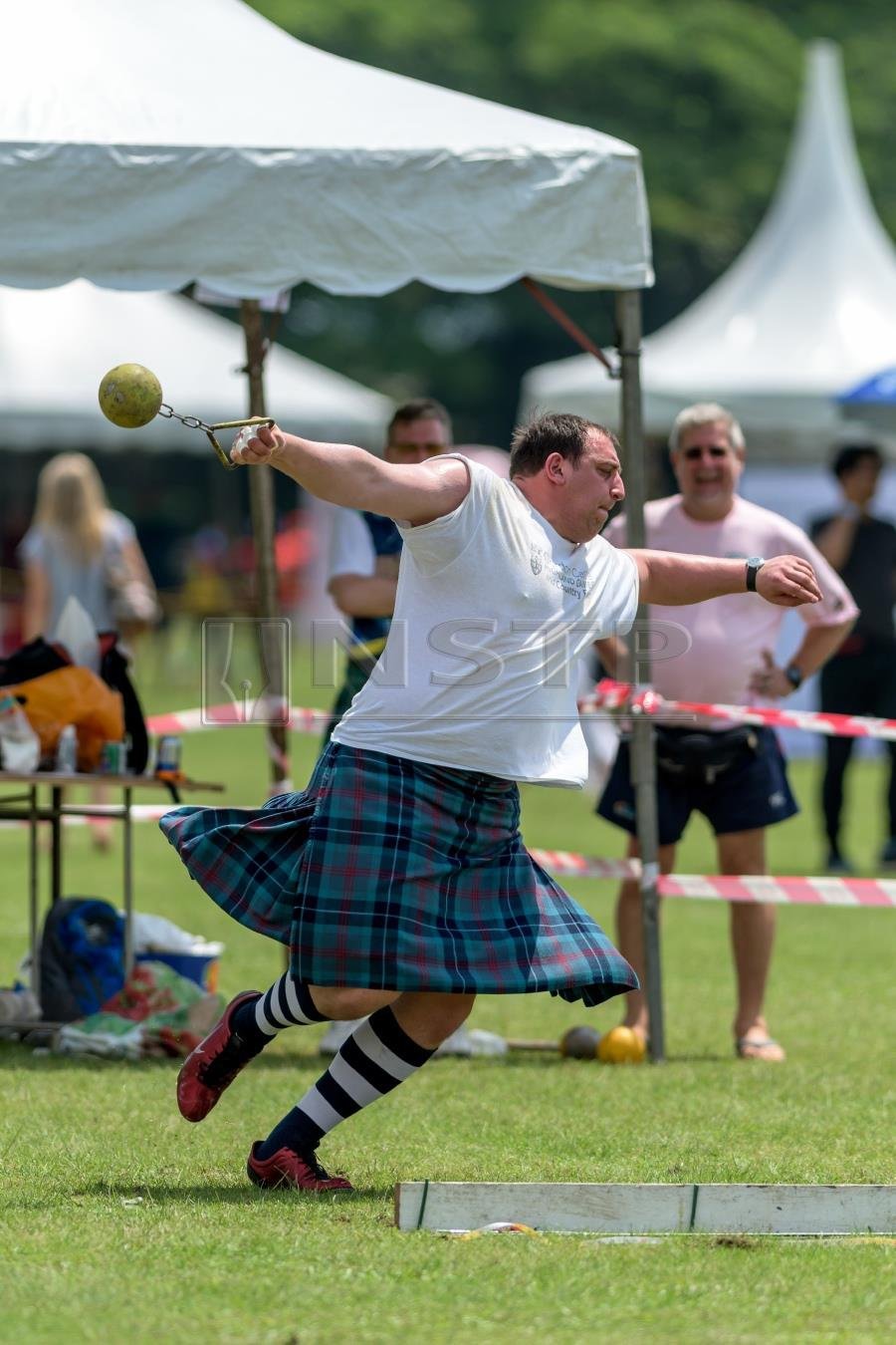 Let The Highland Games Begin! 