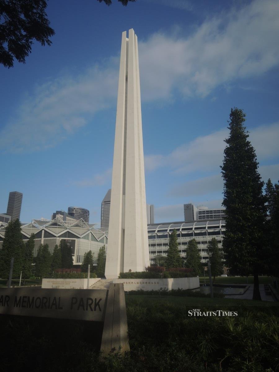  The Civilian War Memorial is a grim reminder of civilians who lost their lives during the Japanese Occupation.