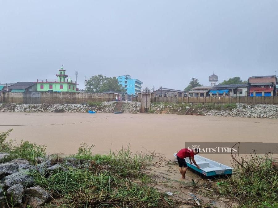 rantau-panjang-folks-ready-to-face-second-wave-of-flood-new-straits