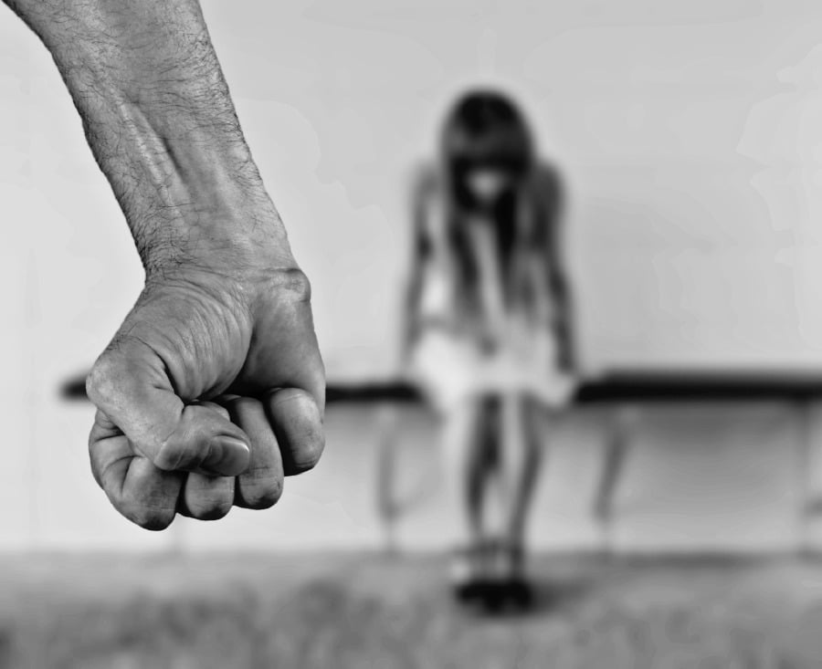 Mechanic gets 26 years, caning for incest with stepdaughter, 14