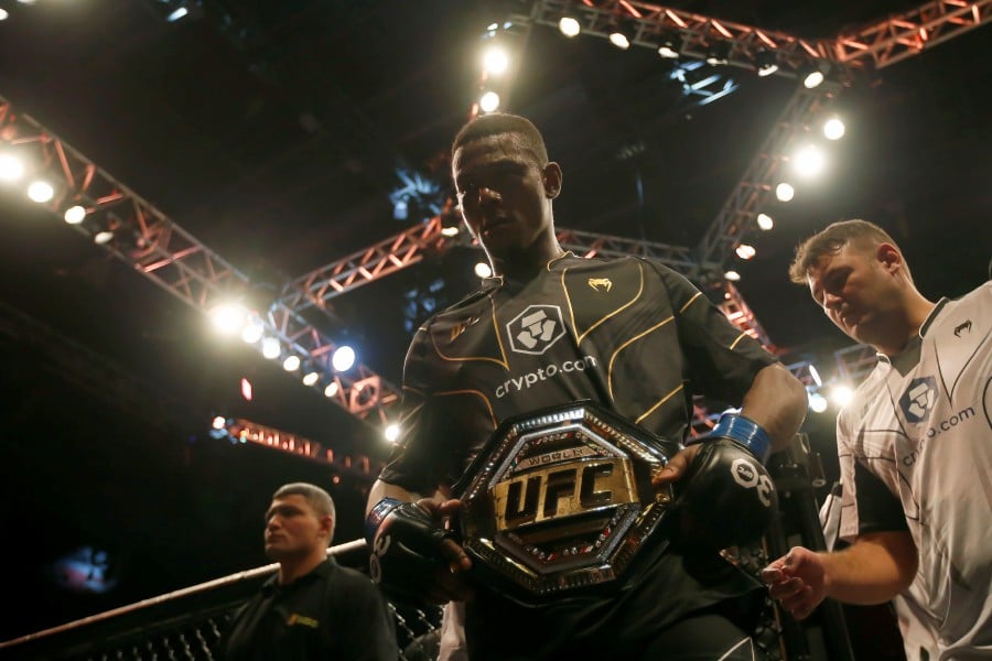 Jamahal Hill, of the U.S., celebrates his victory over Brazil's Glover Teixeira in their light heavyweight title bout at the UFC 283 mixed martial arts fights in Rio de Janeiro, Brazil. - AP PIC