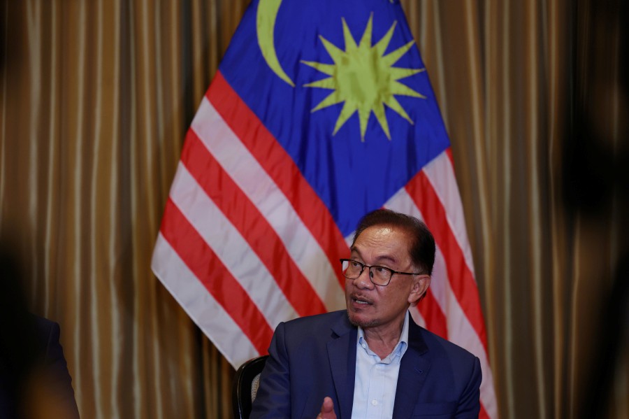 Prime Minister Datuk Seri Anwar Ibrahim will fly to Turkiye tonight to express support for the country, which has lost tens of thousands of its people in an earthquake. - BERNAMA Pic