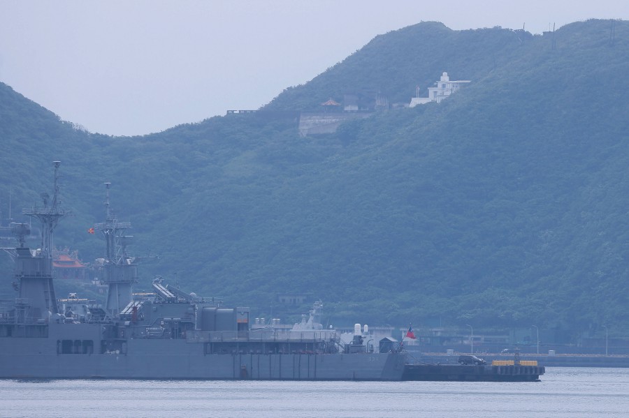 China Launches Three Days Of Military Drills In Taiwan Strait | New ...