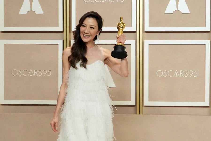 Showbiz Michelle Yeoh to receive Women in Motion Award from