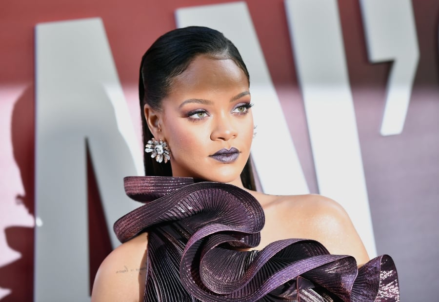 Rihanna Launches High Fashion Brand With LVMH