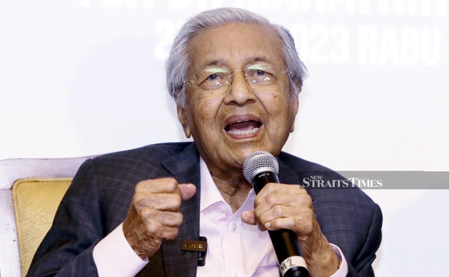 Former prime minister Tun Dr Mahathir Mohamad says it is normal for foreigners to be given citizenship and protected by the law fairly and it does not mean that the nation has become a multi-ethnic country. - NSTP file pic