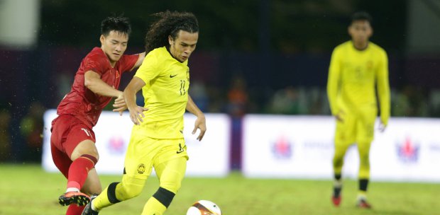 Mh17 Malaysia Cup Fixtures Postponed In Respect Of National Mourning