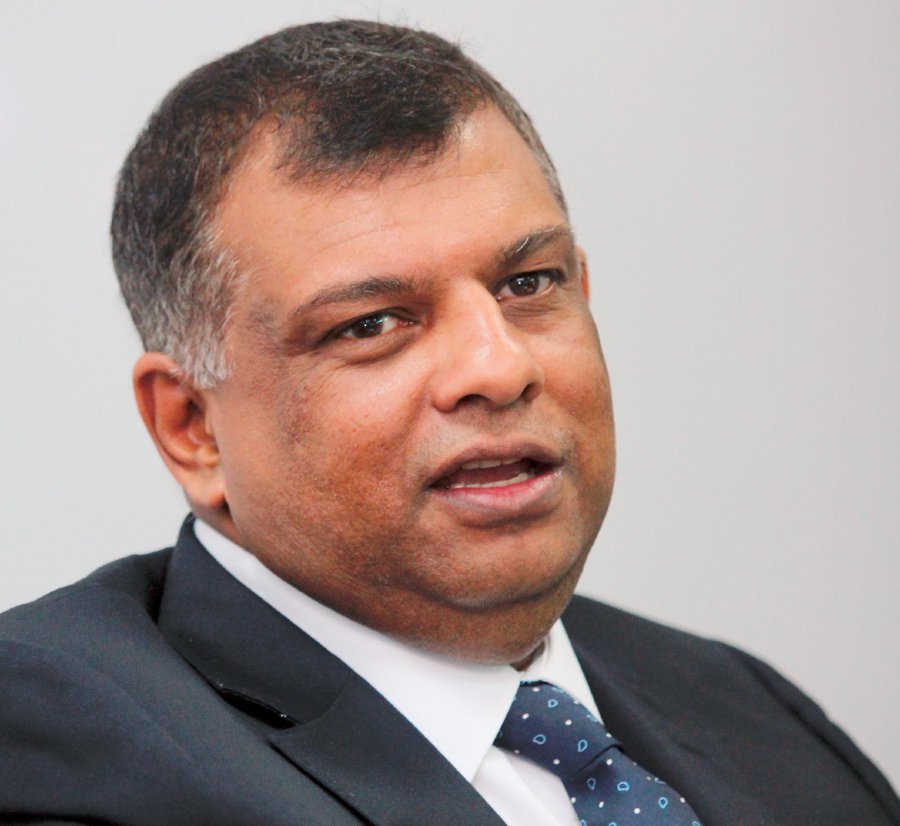 Budget carrier AirAsia X is giving up on the idea of low-cost, long-haul flying to Europe for now, and will concentrate on growth in Asia instead, AirAsia chief executive officer Tony Fernandes said on Tuesday. NSTP file pic