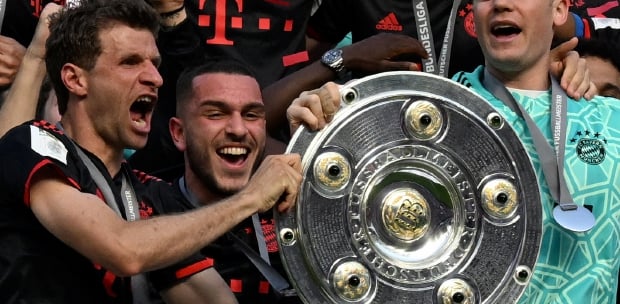 Bayern win Bundesliga with last-gasp goal in dramatic season finale