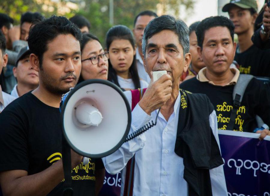 Rakhine activists protest Internet ban