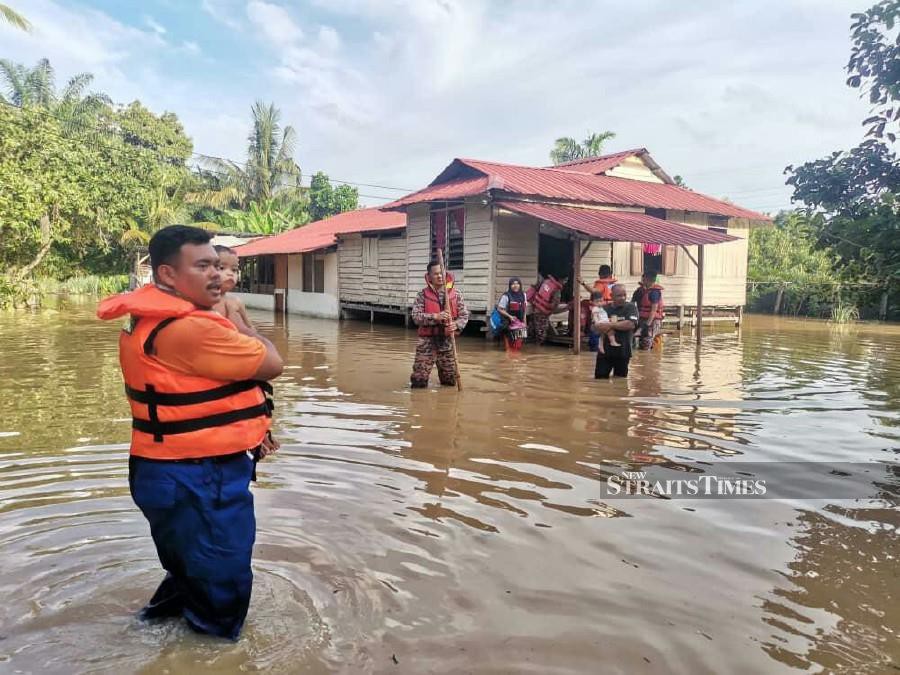 Johor Floods Over 600 Victims Still At Relief Centres New Straits