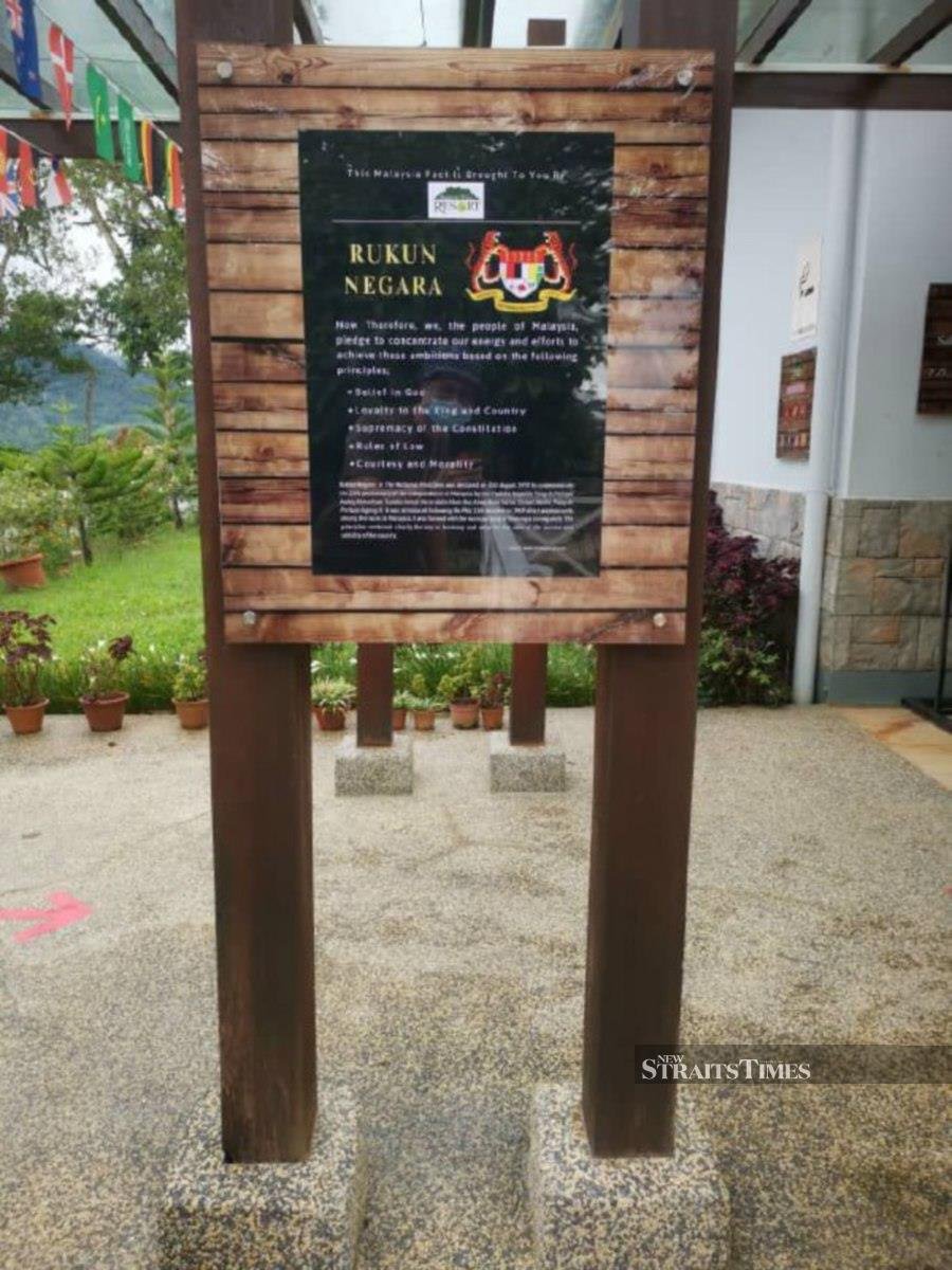 Sabah Tea Resort includes 'Rukun Negara' plaque as part of educational