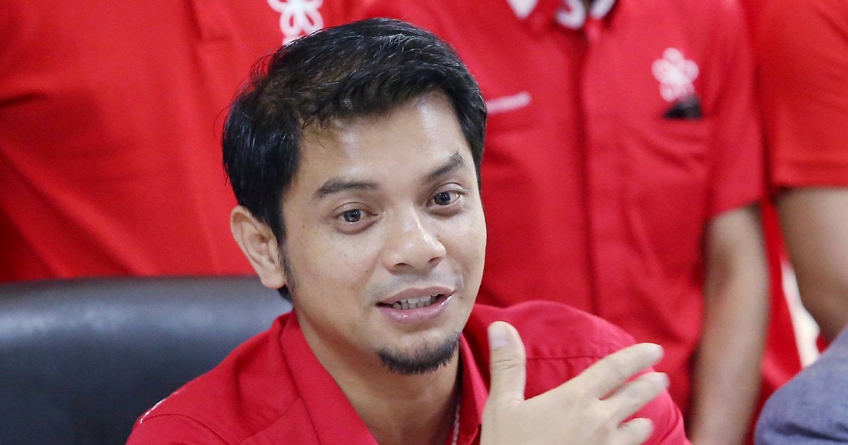 Bersatu sacks Titi Serong assemblyman over MB ouster - Flipboard