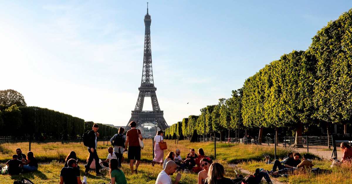 France death toll passes 28,000 as virus hits abattoirs | New Straits Times