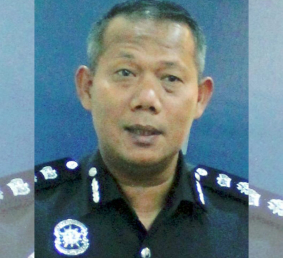 According to district police chief Assistant Commissioner Mohd Azhar Hamin, the 38-year-old victim was trying to break up a fight between her husband and their eldest child. NSTP file pic
