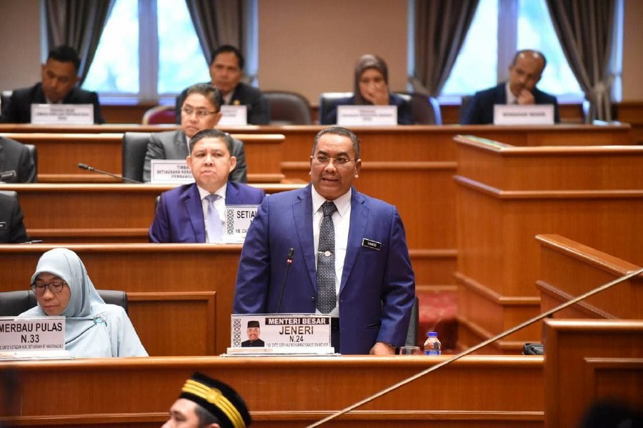 Kedah Menteri Besar Datuk Seri Muhammad Sanusi Md Nor answering questions during the state assembly today.- Courtesy pic