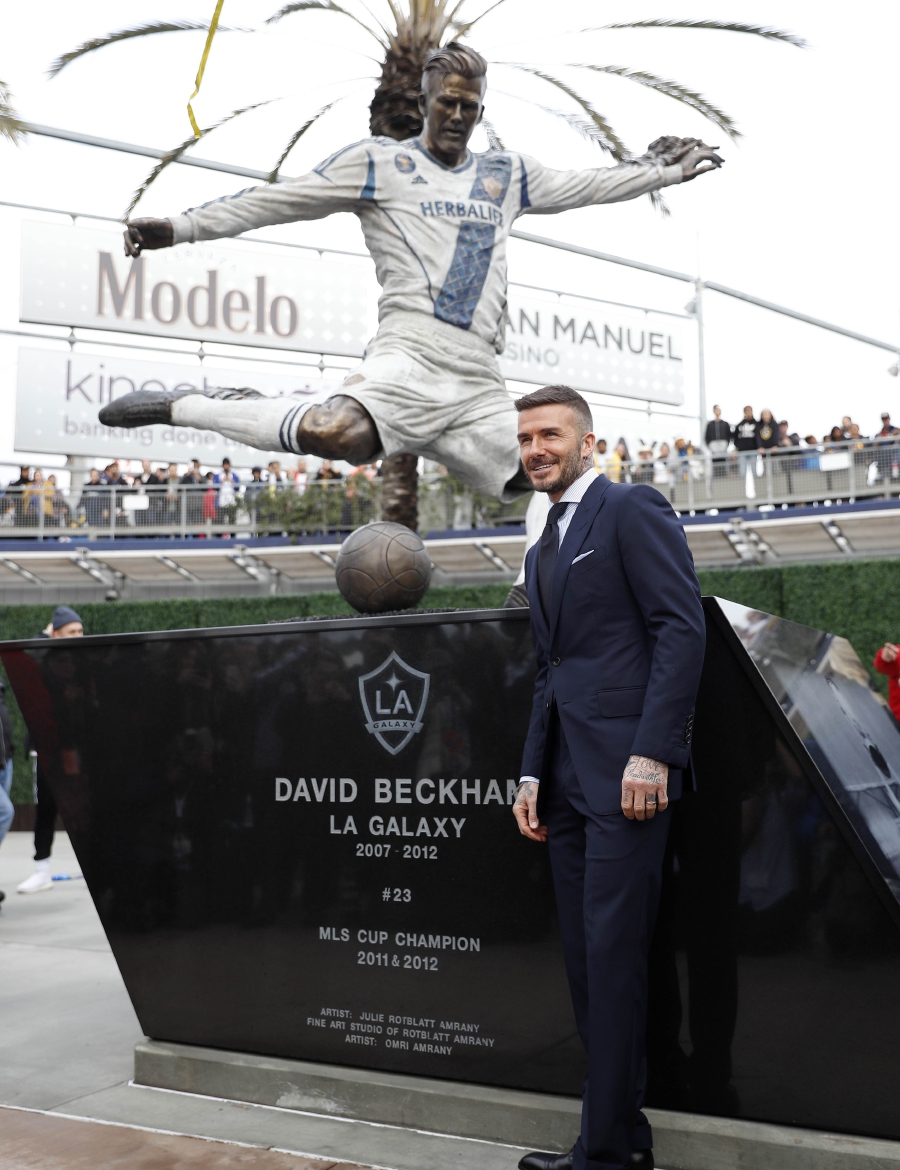 Beckham deals la galaxy