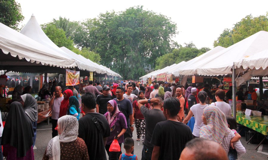 Ramadan Bazar In Seremban New Straits Times Malaysia