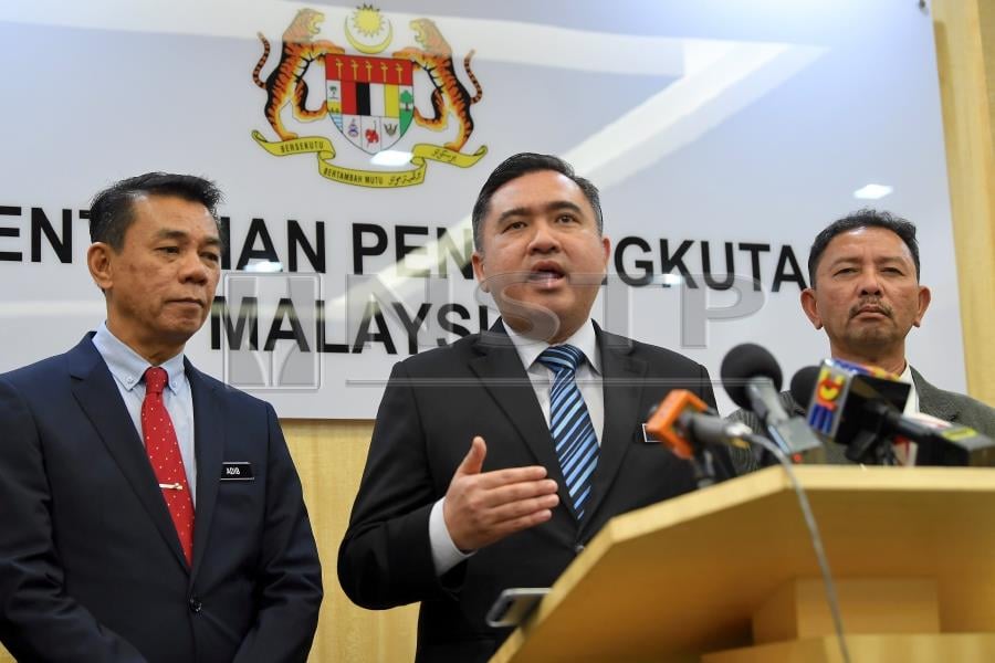 Transport Minister Anthony Loke Siew Fook said that this is because such publication of the ILS in the island state's Aeronautical Information Publication (AIP) is required under the International Civil Aviation Organization (ICAO). (BERNAMA) 
