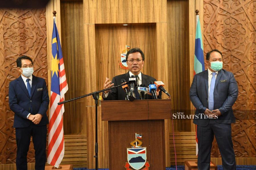 Sabah Chief Minister Datuk Seri Mohd Shafie Apdal has been urged to be more consistent in making decisions. - NSTP/File pic