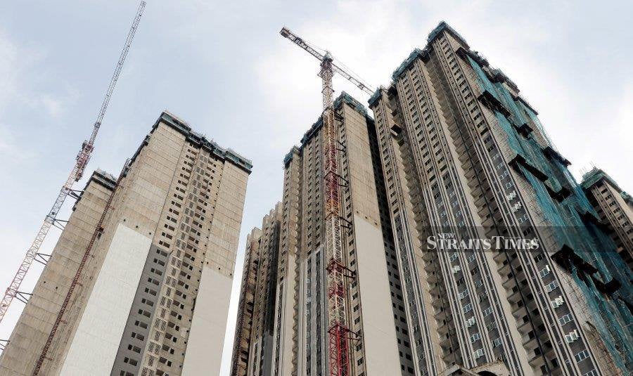The Task Force on Sick and Abandoned Private Housing Projects (TFST) suggests that sick and delayed projects under government or state local authority housing programmes be given benefits from the RM1 billion Special Guarantee Fund allocated in the 2024 Budget. - NSTP/SADIQ SANI