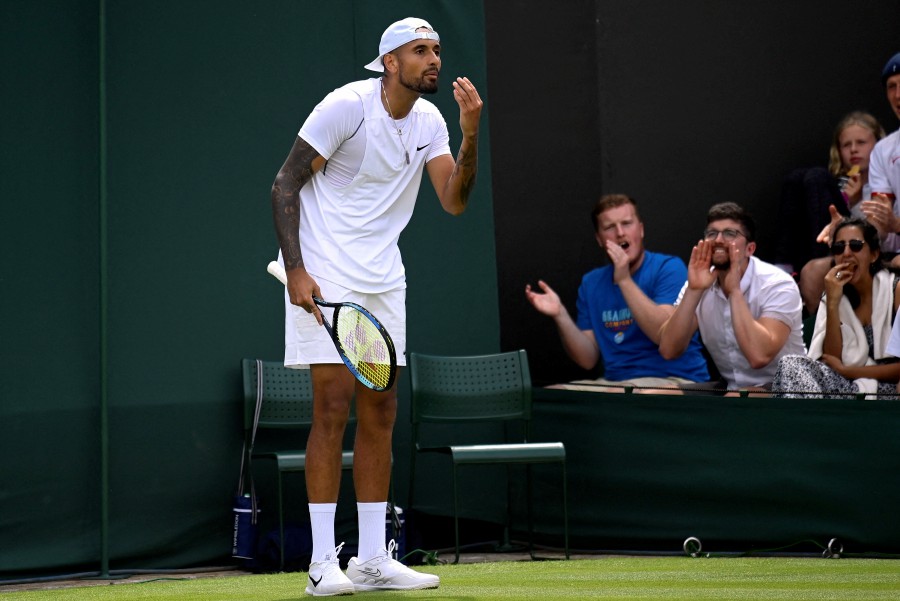 Kyrgios Admits Spitting Towards Fan 'disrespecting' Him At Wimbledon ...