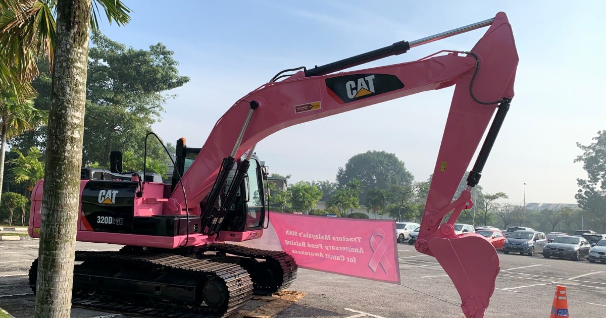 SDISB raises RM127,000 via pink excavator rentals | New Straits Times