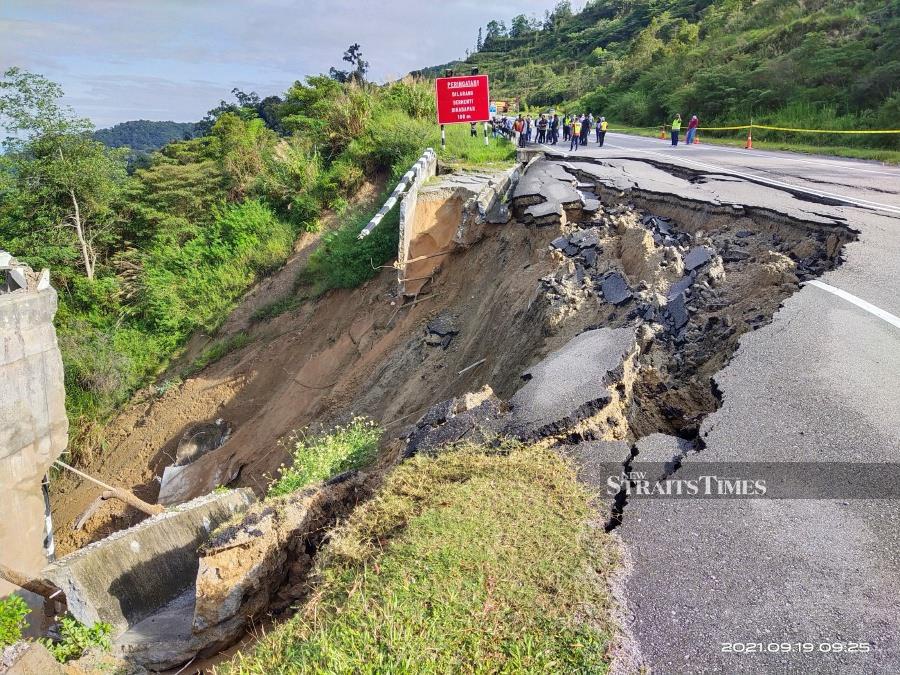 The stretch of road from Section 43.9 to the Section 44 of FT185 Jalan Simpang Pulai-Cameron Highlands will be realigned. - NSTP/ MOHAMAD ZULSYAMINI SUFIAN SURI 