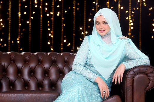 Siti Nurhaliza Suffers Miscarriage New Straits Times