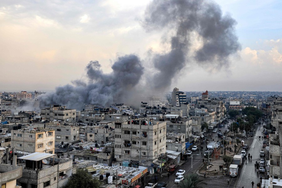 Smoke billows during Israeli bombardment in Rafah in the southern Gaza Strip. - AFP PIC