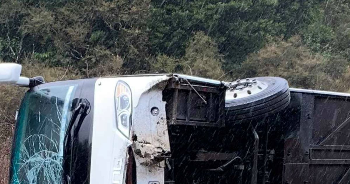 27 People Killed In China Bus Crash | New Straits Times