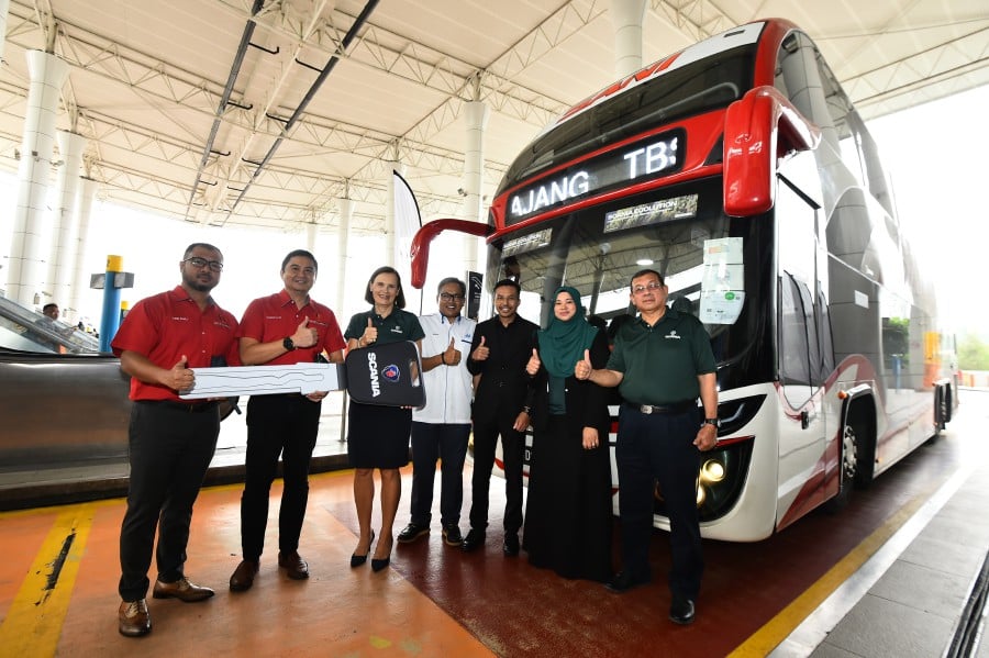 Sani Express Refreshes Fleet With 23 New Scania Buses