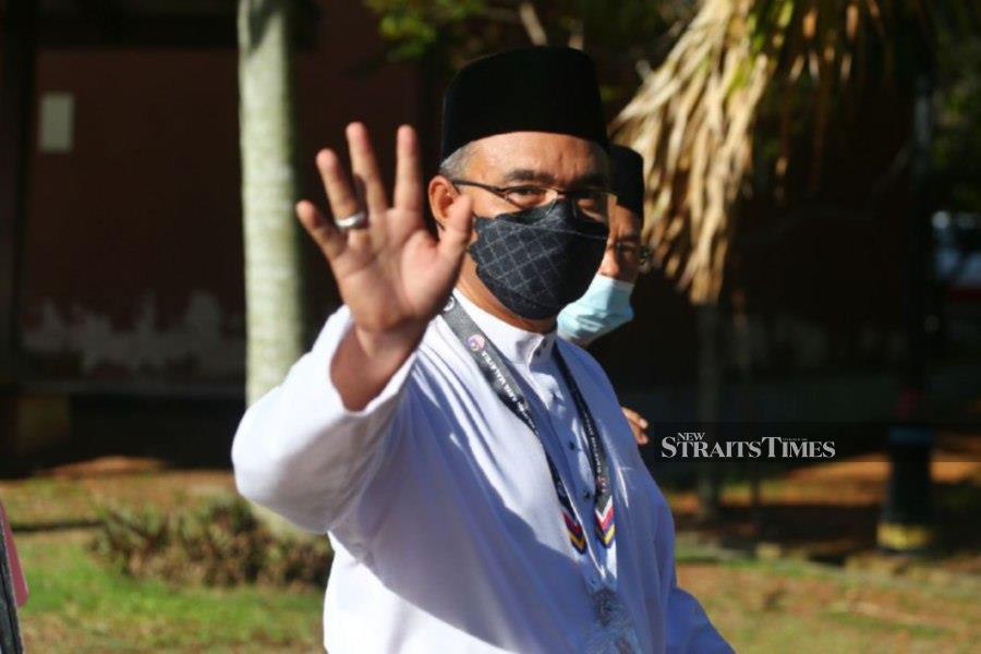 Pakatan Harapan’s candidate Adly Zahari at the nomination centre in Dewan Bukit Katil, Melaka. - NSTP/SYAFEEQ AHMAD