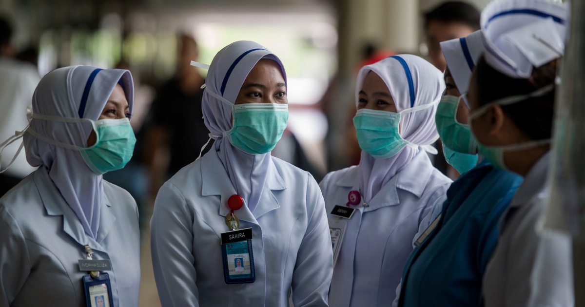 2,000 retired doctors and nurses sought | New Straits Times