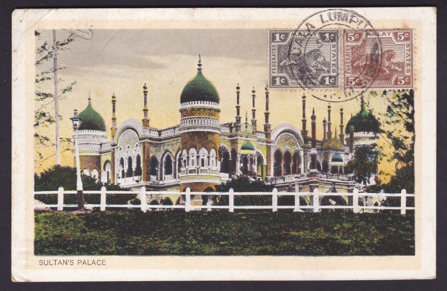 A picture post card featuring the Sultan’s palace sent to Belgium in 1922