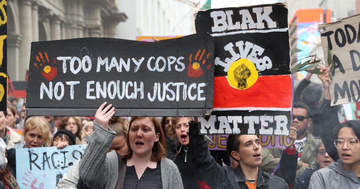 Australian cop charged with murdering teenage Aboriginal man | New ...