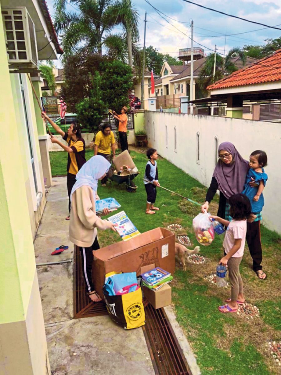 Take Part In World Cleanup Day From Home This Year | New Straits Times ...