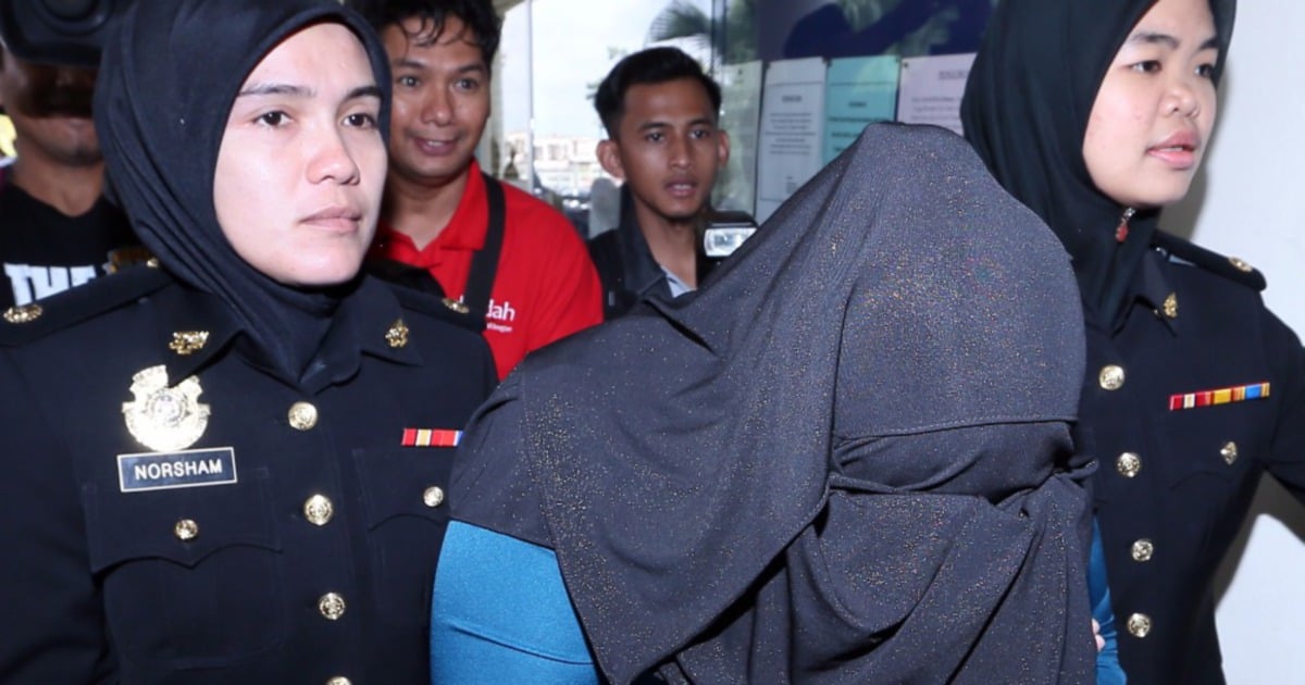 Kedah police sergeant slapped with two counts of soliciting a bribe ...